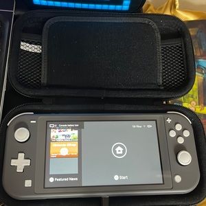Nintendo switch lite grey